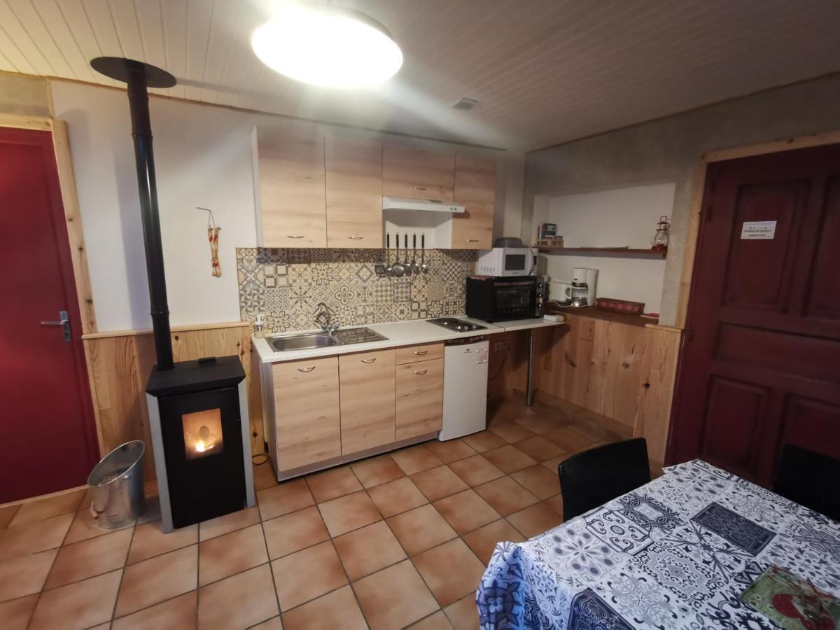 Gite Ha-Py Chalet Campan Buitenkant foto